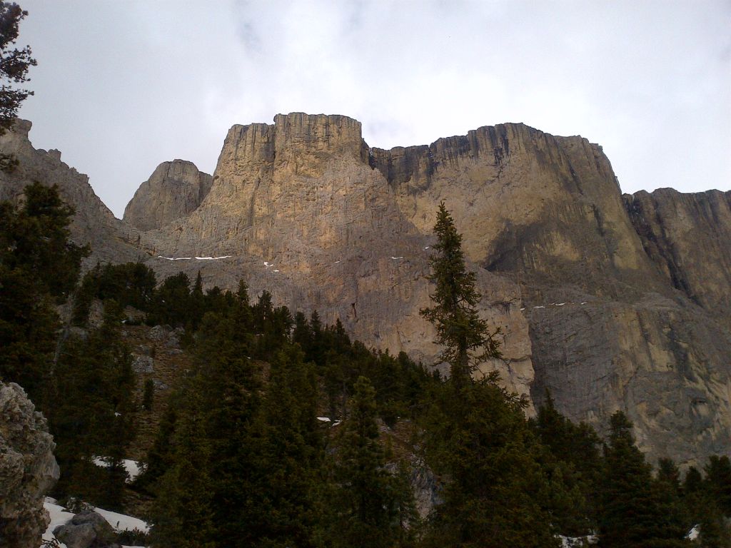 Name:  Dolomites_April_2014_002.jpg
Views: 9226
Size:  126.1 KB