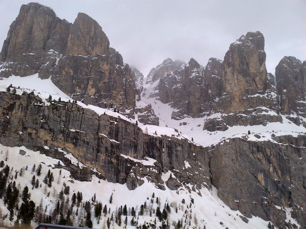 Name:  Dolomites_April_2014_011.jpg
Views: 9166
Size:  176.6 KB