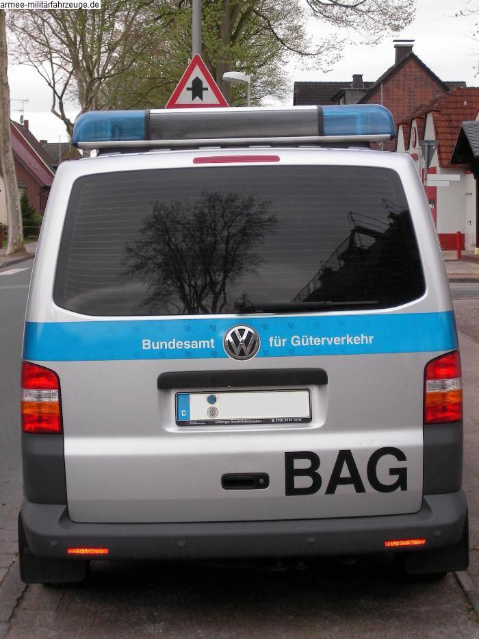 Name:  bag-fahrzeug-blaulicht.jpg
Views: 3614
Size:  107.4 KB