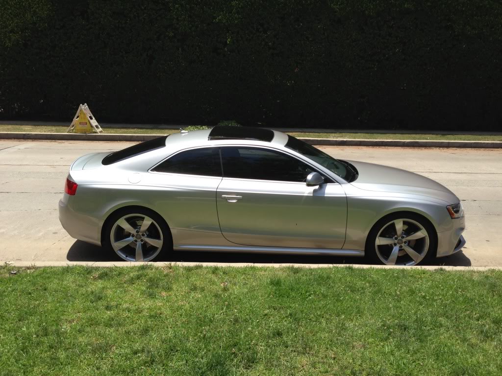 Name:  Silver Audi RS5 1.jpg
Views: 2917
Size:  165.5 KB