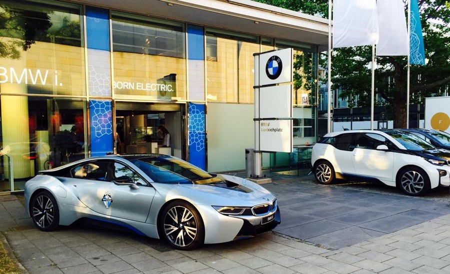 Name:  BMW Lenbachplatz  11737846_10153361413760516_8813658963270719217_n.jpg
Views: 2866
Size:  159.2 KB