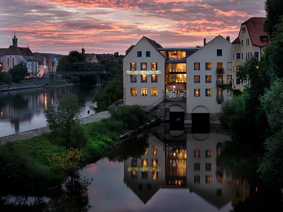 Name:  aussenansicht-02-hotel-regensburg-640.jpg
Views: 11536
Size:  142.8 KB