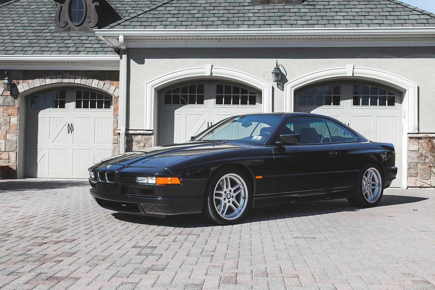 Name:  1994-BMW-850CSi-front-three-quarter-03.jpg
Views: 4436
Size:  407.9 KB