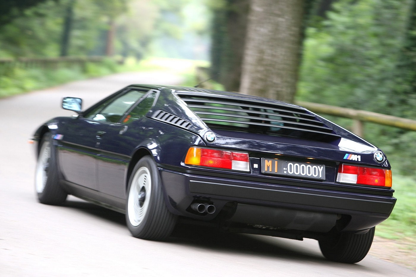 Name:  1978-1981 BMW M1 [14].jpg
Views: 13747
Size:  214.6 KB