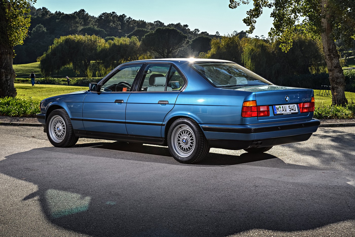 Name:  bmw_540i_13.jpg
Views: 4268
Size:  509.1 KB