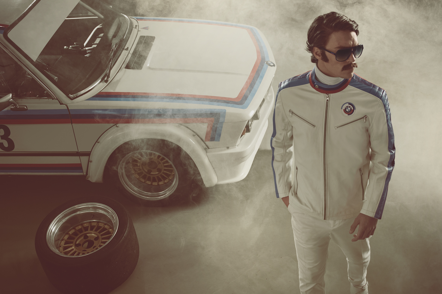 Name:  BMW-Motorsport-Heritage-Leather-Jacket-03.jpg
Views: 9651
Size:  720.0 KB