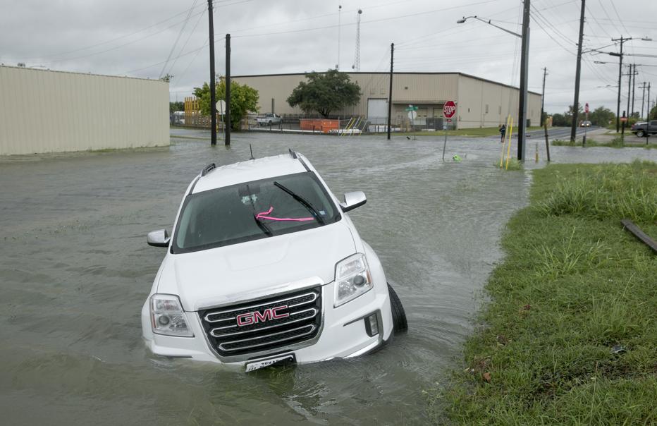 Name:  jwj%20Hurricane%20Harvey%2020128.jpg
Views: 1745
Size:  81.0 KB