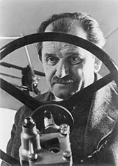 Name:  MercedesBanz Volkswagen      Bundesarchiv_Bild_183-2005-1017-525,_Dr._Ferdinand_Porsche.jpg
Views: 1876
Size:  12.7 KB