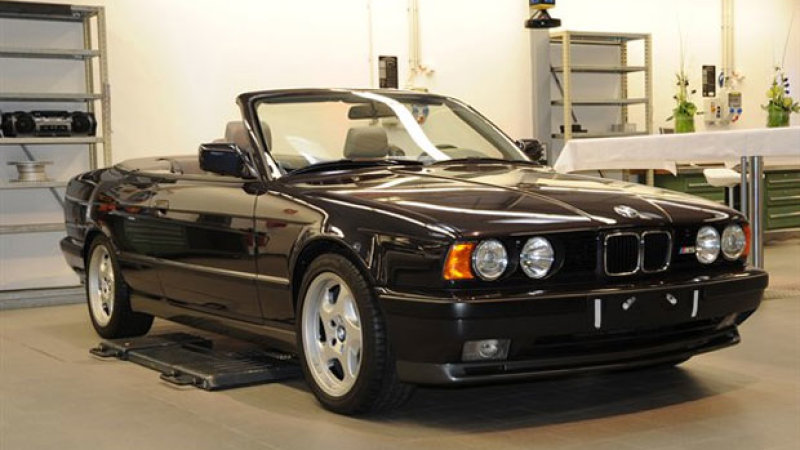 Name:  e34m5 cabrio  c00-1256843174.jpg
Views: 14969
Size:  73.9 KB