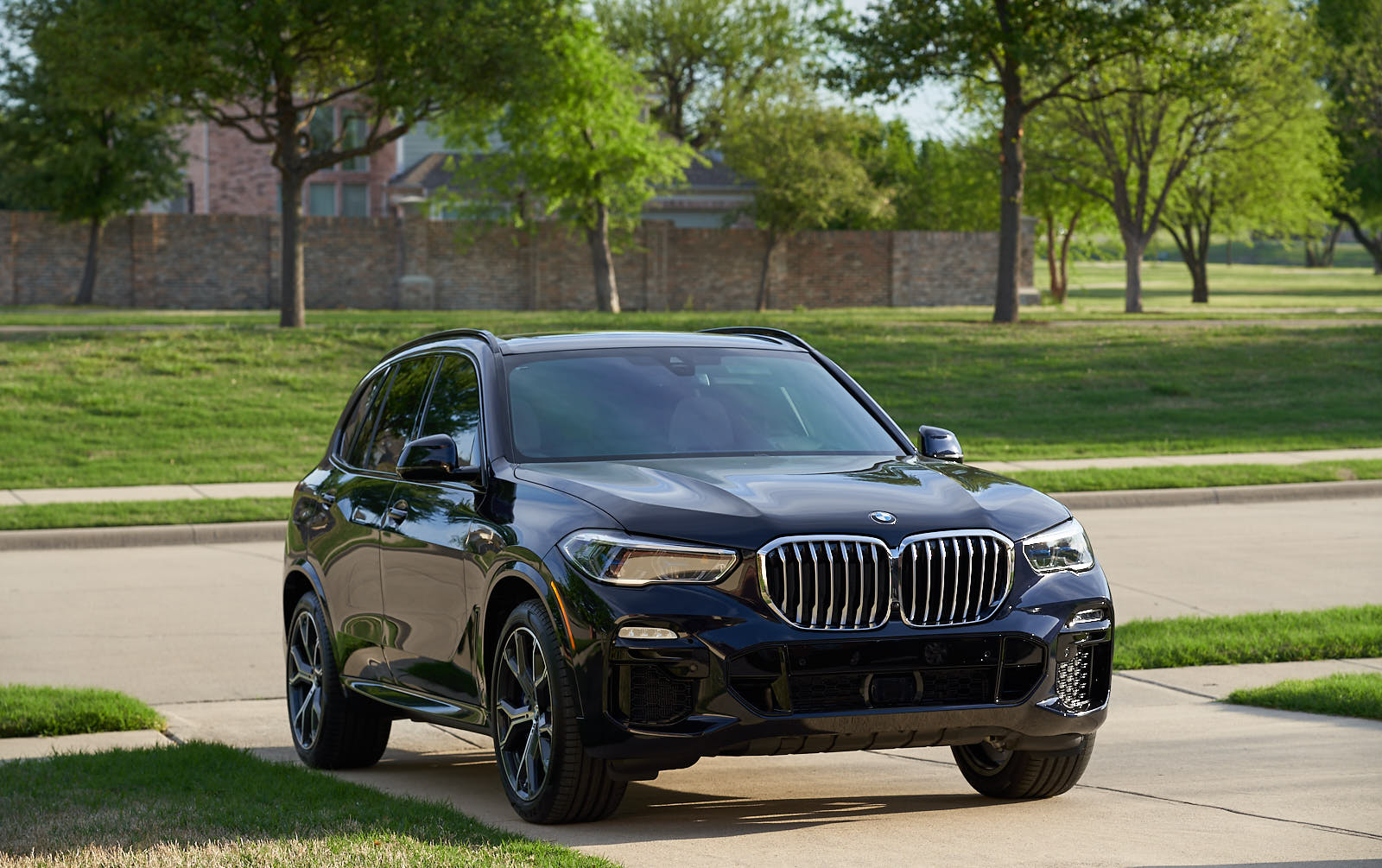 Name:  2019_BMW_X5_xDrive_ 27.jpg
Views: 5456
Size:  261.8 KB