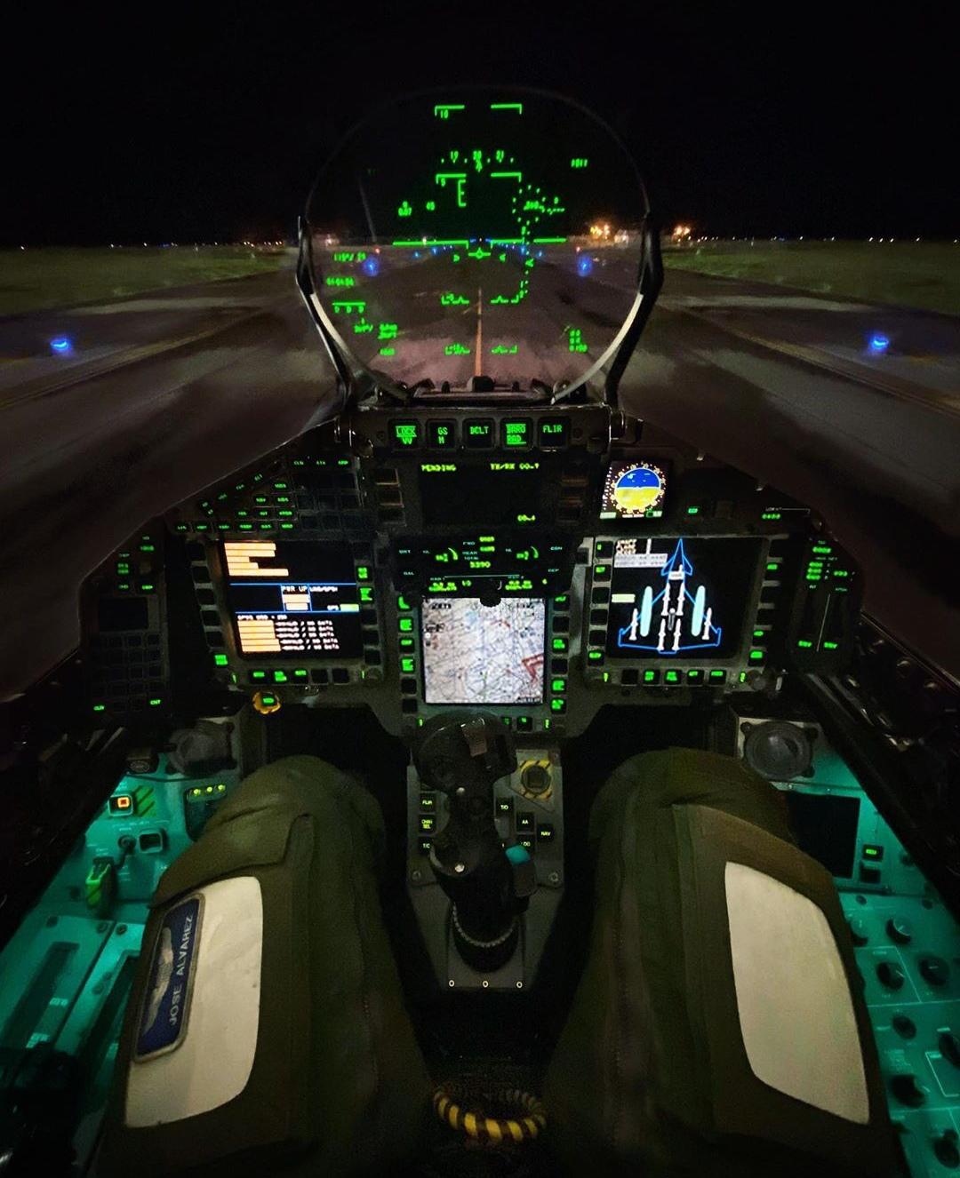 Name:  Eurofighter_Cockpit.jpg
Views: 2027
Size:  138.0 KB