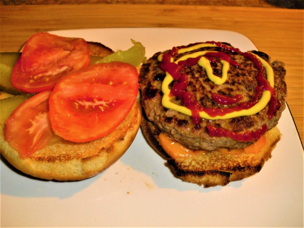 Name:  Burger..JPG
Views: 513
Size:  102.0 KB