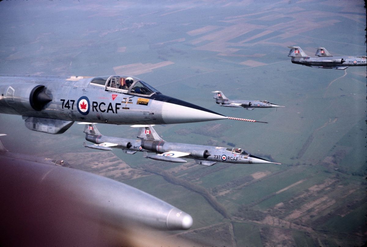 Name:  CF-104.jpg
Views: 2597
Size:  267.8 KB