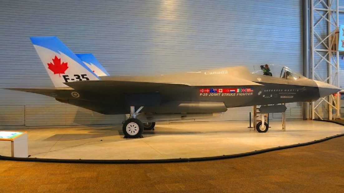 Name:  F-35 (1).jpg
Views: 4250
Size:  240.9 KB