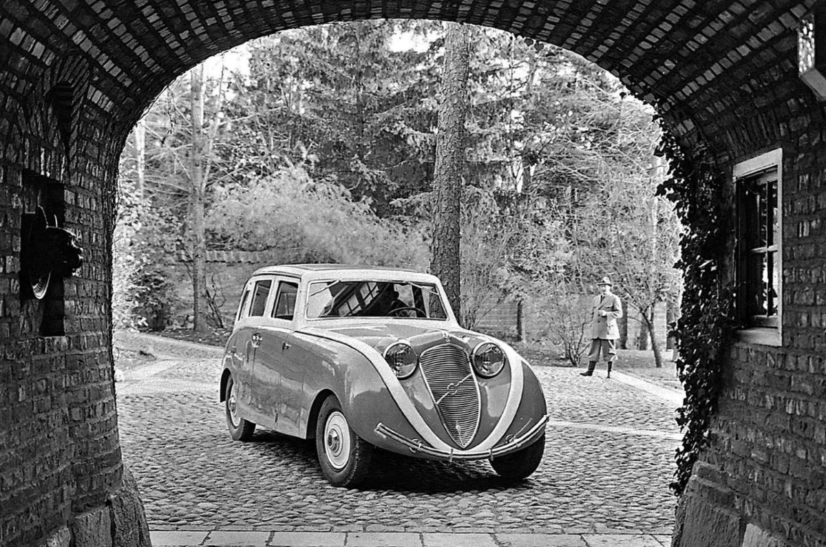 Name:  Volvo Venus Bilo (1933).jpg
Views: 963
Size:  274.9 KB