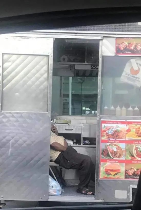 Name:  Food truck..jpg
Views: 727
Size:  75.4 KB