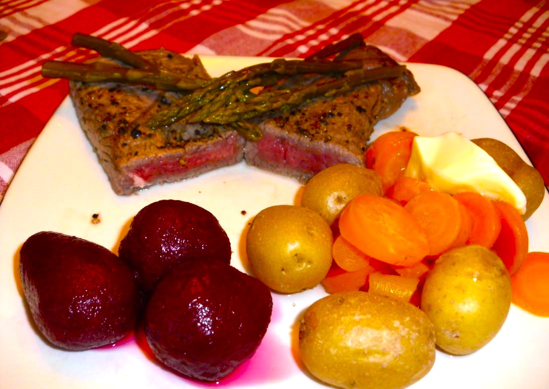 Name:  Steak dinner..JPG
Views: 264
Size:  157.1 KB