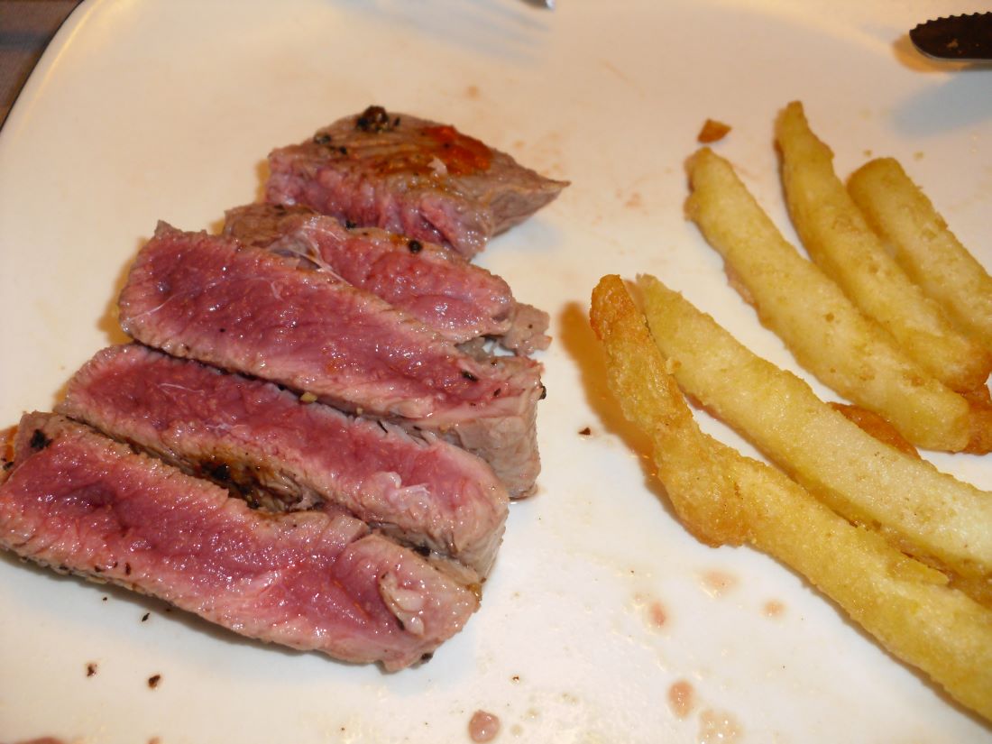 Name:  Steak..JPG
Views: 263
Size:  104.4 KB