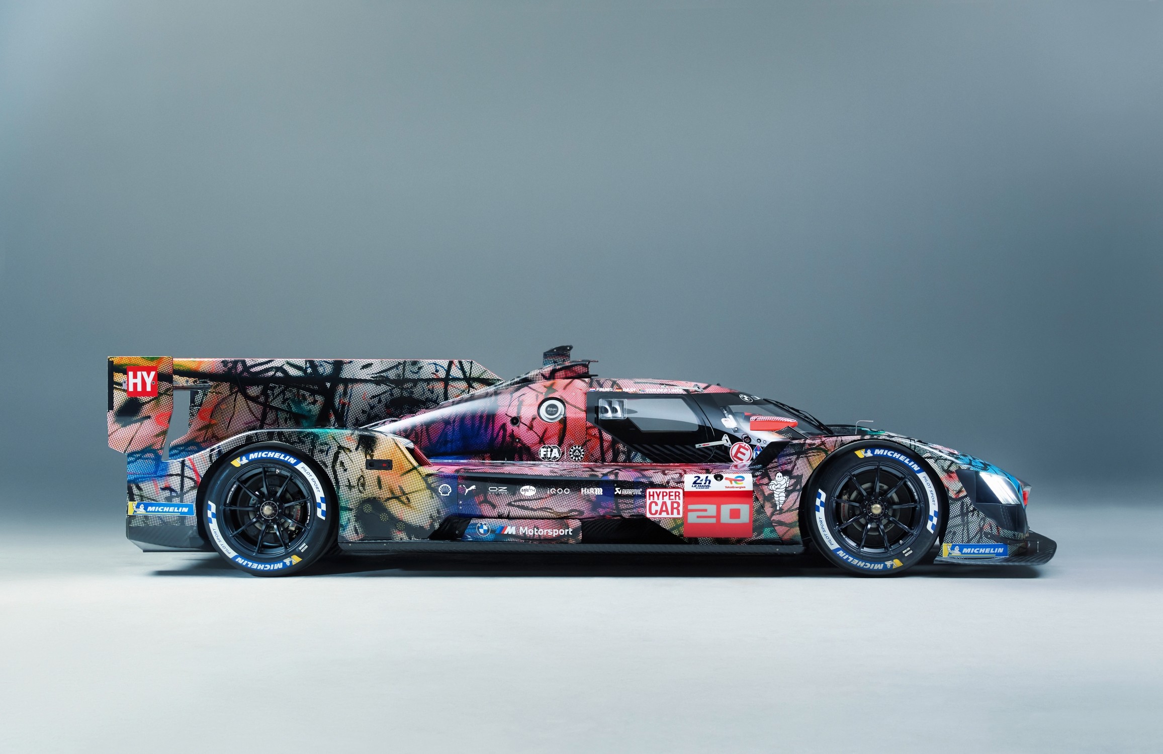 Name:  P90550689_lowRes_bmw-art-car-20-by-ar.jpg
Views: 1291
Size:  555.4 KB