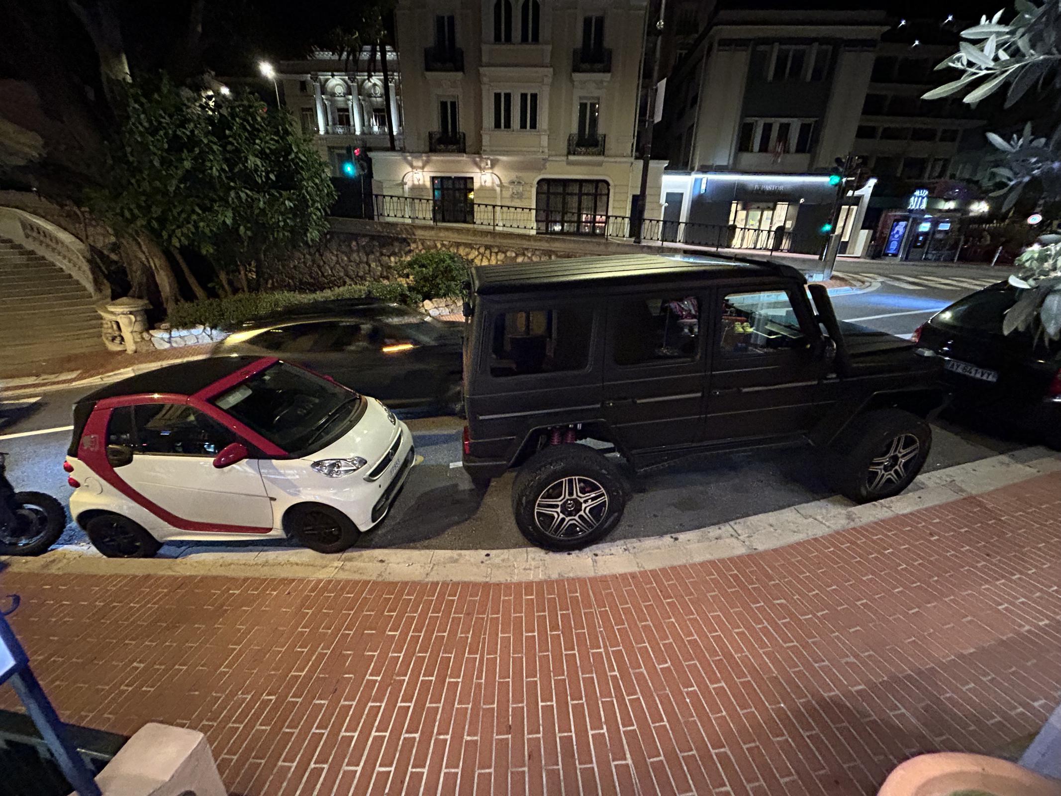 Name:  G wagen and smart car.jpg
Views: 213
Size:  489.7 KB