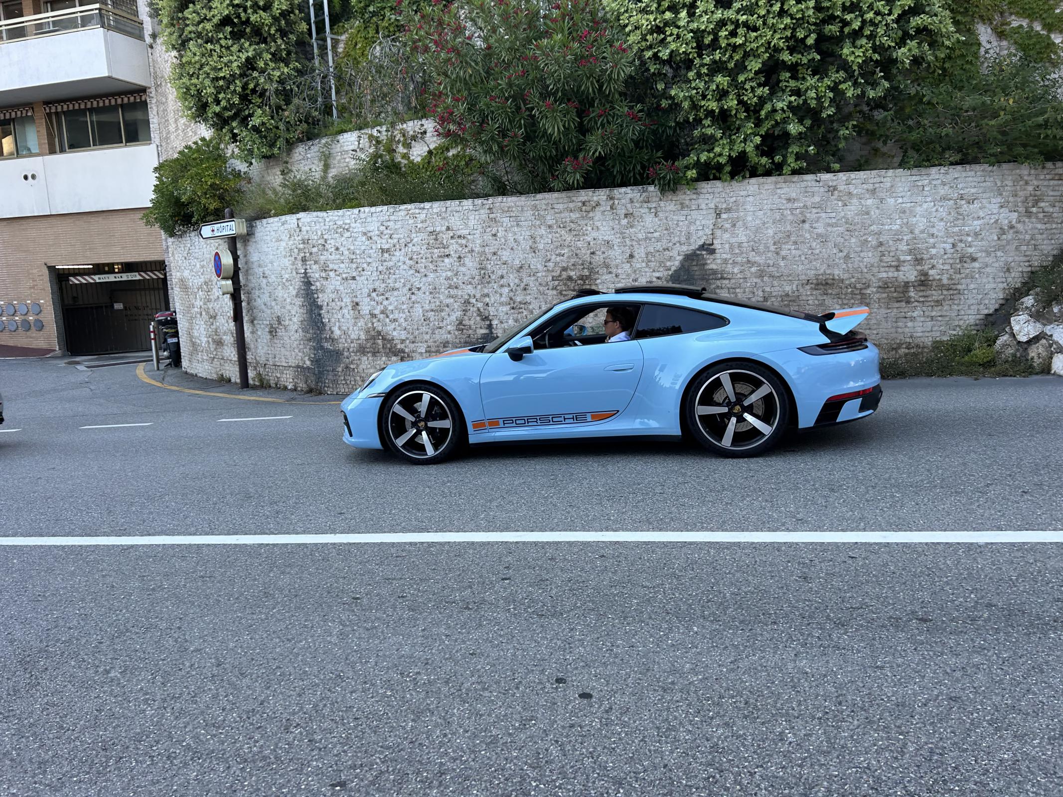 Name:  Golf Blue 992.jpg
Views: 245
Size:  786.6 KB