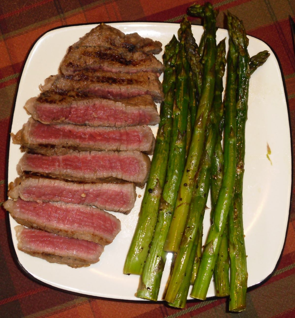 Name:  Steak..jpg
Views: 143
Size:  258.3 KB