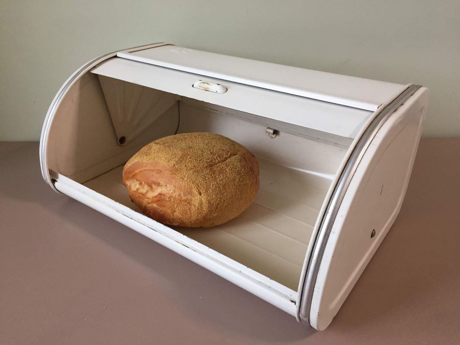 Name:  Bread box..jpg
Views: 577
Size:  58.3 KB