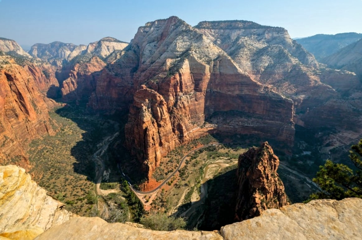 Name:  143-Angels Landing(5).jpg
Views: 20
Size:  675.6 KB