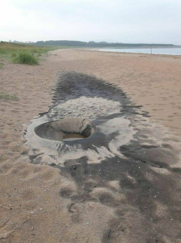 Name:  Lightning Struck Dornoch Beach In Scotland.jpg
Views: 795
Size:  77.7 KB