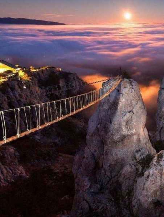 Name:  Bridge in Mount Ai-Petri Crimea, Ukraine..jpg
Views: 27
Size:  88.6 KB