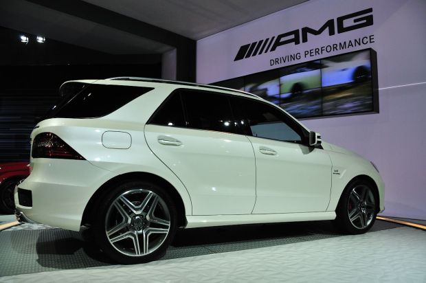 Name:  2012-mercedes-benz-ml63-amg-la-auto-side-profile.jpg
Views: 4681
Size:  37.0 KB