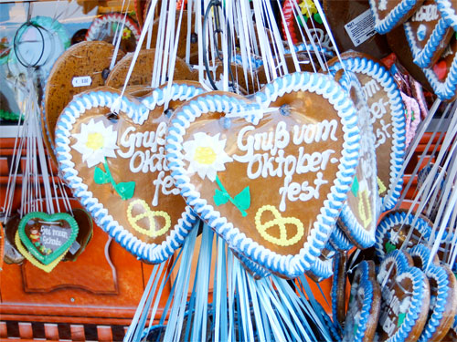 Name:  20100919-ca-oktoberfest-sweets.jpg
Views: 4257
Size:  96.9 KB