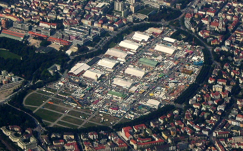 Name:  Wiesn2006_Luftaufnahme.jpg
Views: 4455
Size:  329.7 KB