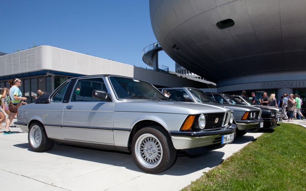 Name:  BMW-E21-3-Series-in-a-row-1024x640.jpg
Views: 1230
Size:  150.7 KB